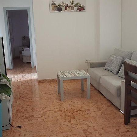 Apartamentos La Bastida Тотана Екстериор снимка