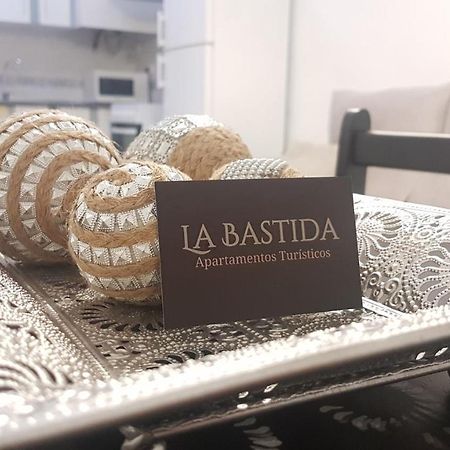 Apartamentos La Bastida Тотана Екстериор снимка