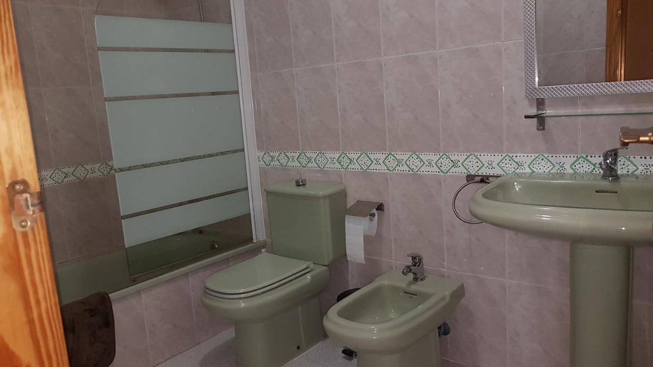 Apartamentos La Bastida Тотана Екстериор снимка
