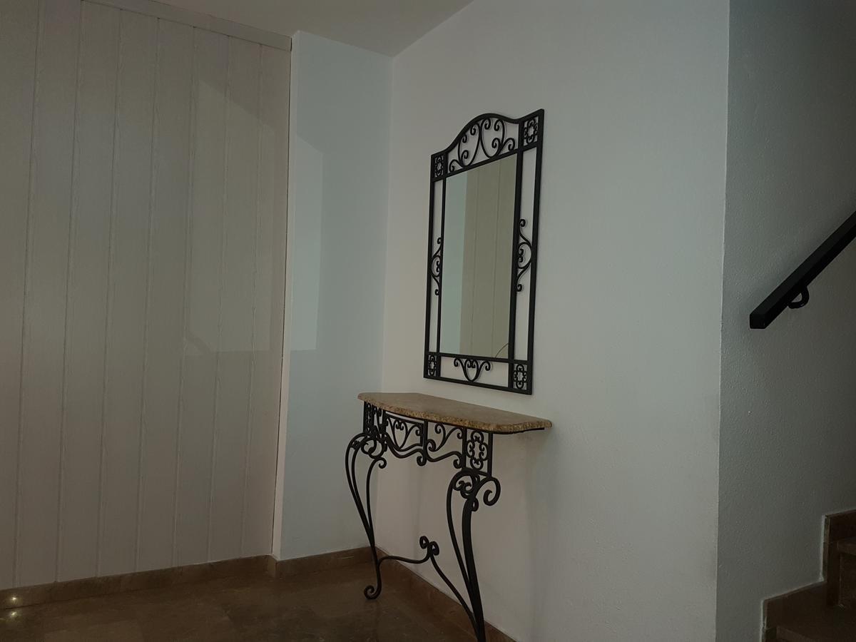 Apartamentos La Bastida Тотана Екстериор снимка