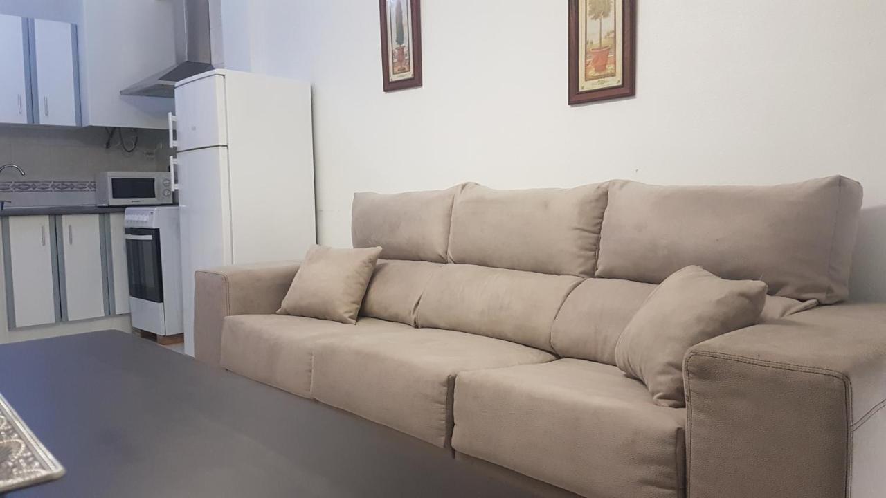 Apartamentos La Bastida Тотана Екстериор снимка