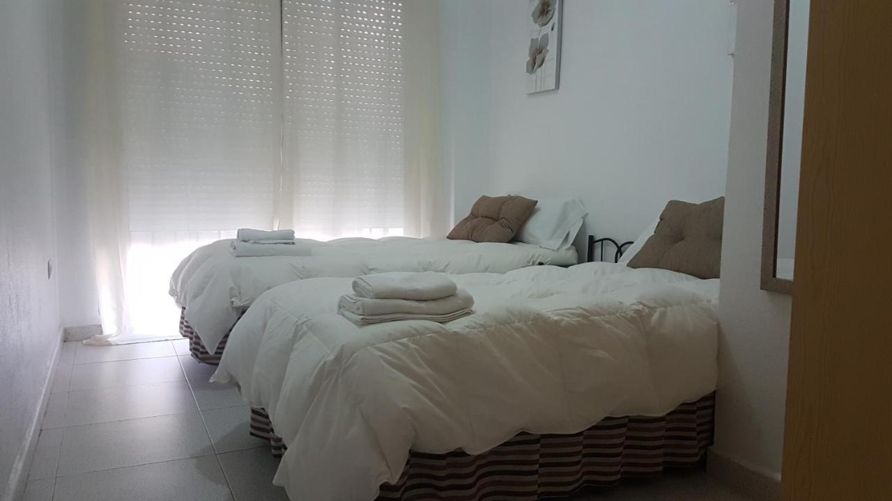 Apartamentos La Bastida Тотана Екстериор снимка